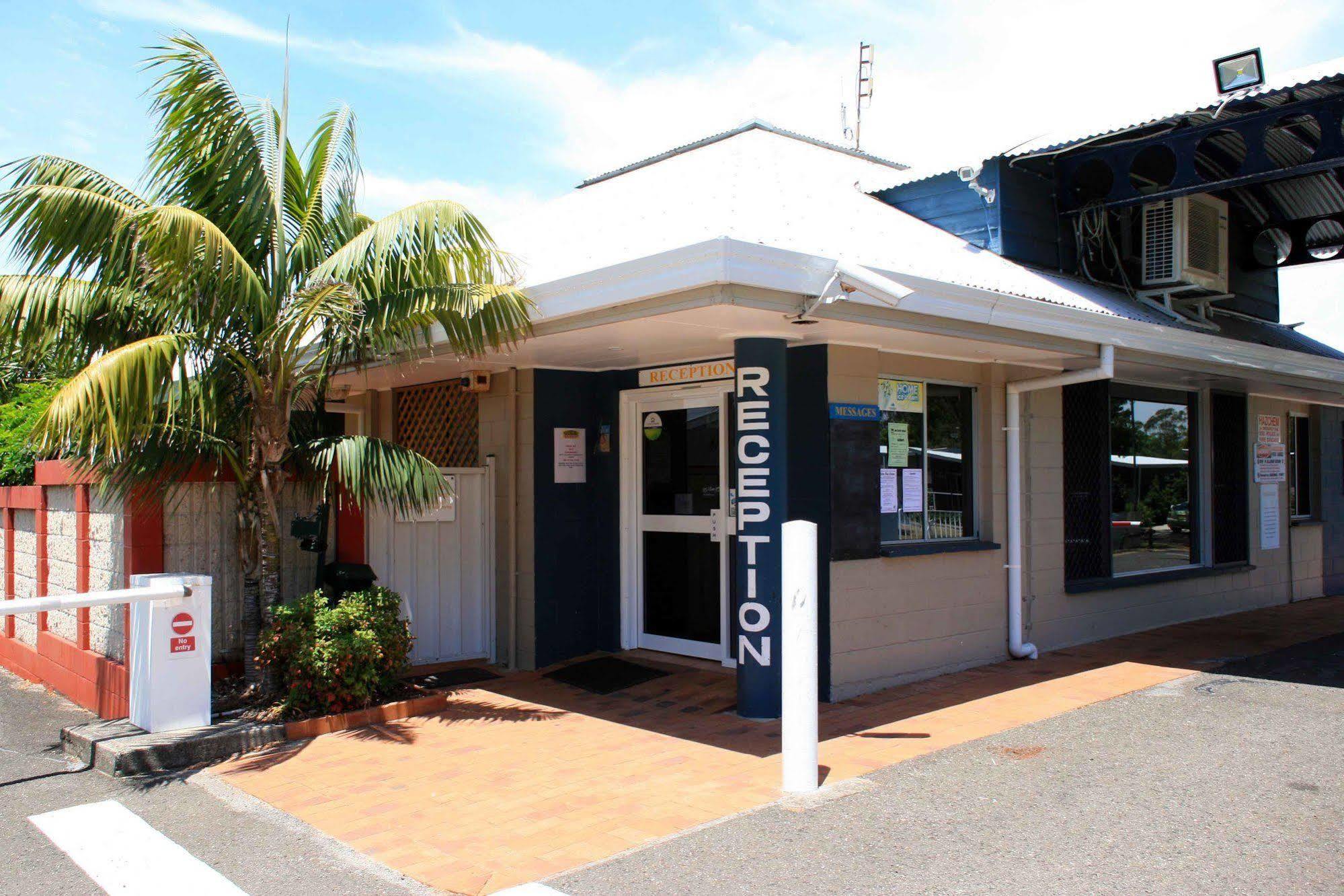 Fingal Bay Holiday Park Exterior photo